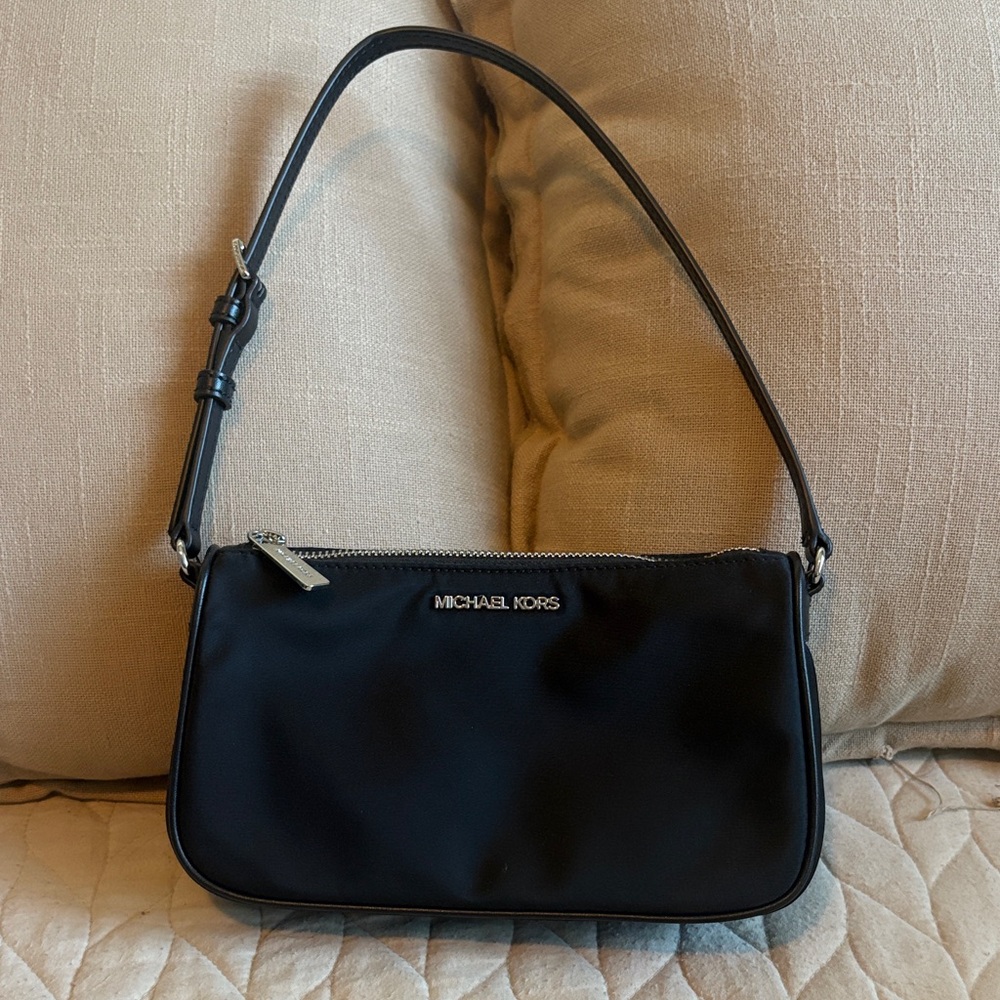 Michael Kors Jet Set Charm Small Pochette in Black Nylon w/ Silver Hardware tone